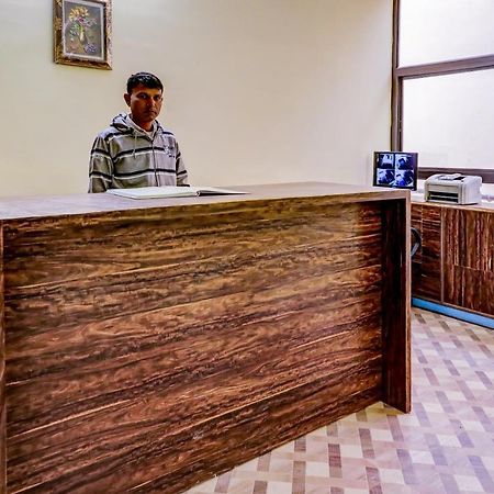 Oyo 67335 Hotel Madhuban Ατζμέρ Εξωτερικό φωτογραφία